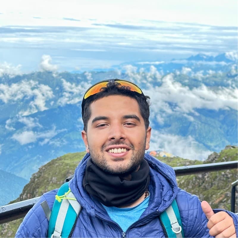 Sakshyam Pokharel — Software Engineer & Data Analyst